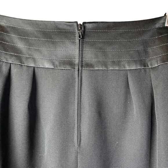 Celine Paris Pencil Skirt Womens Sz 40 Black Wool Satin Bow Back Zip Knee Length - Picture 6 of 9